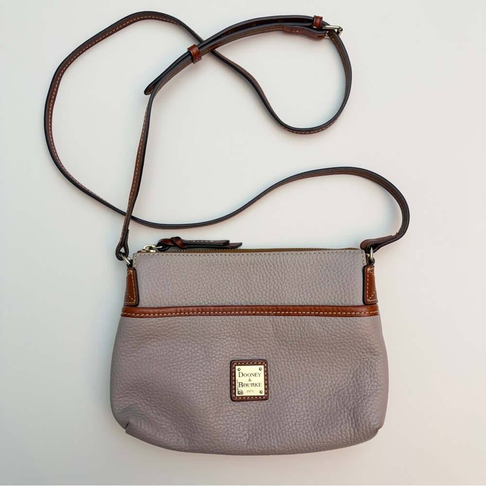 Dooney & Bourke Ginger Pouchette in Pebbled Leather